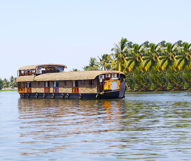 kumarakom-houseboat